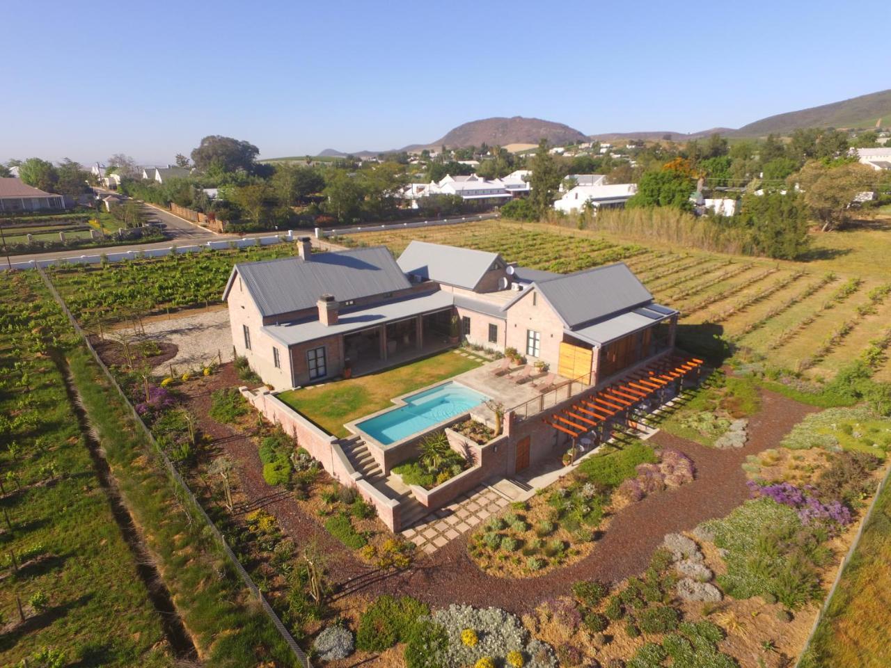 Vineyard Views Country House Guest House Riebeek-Kasteel Exterior photo